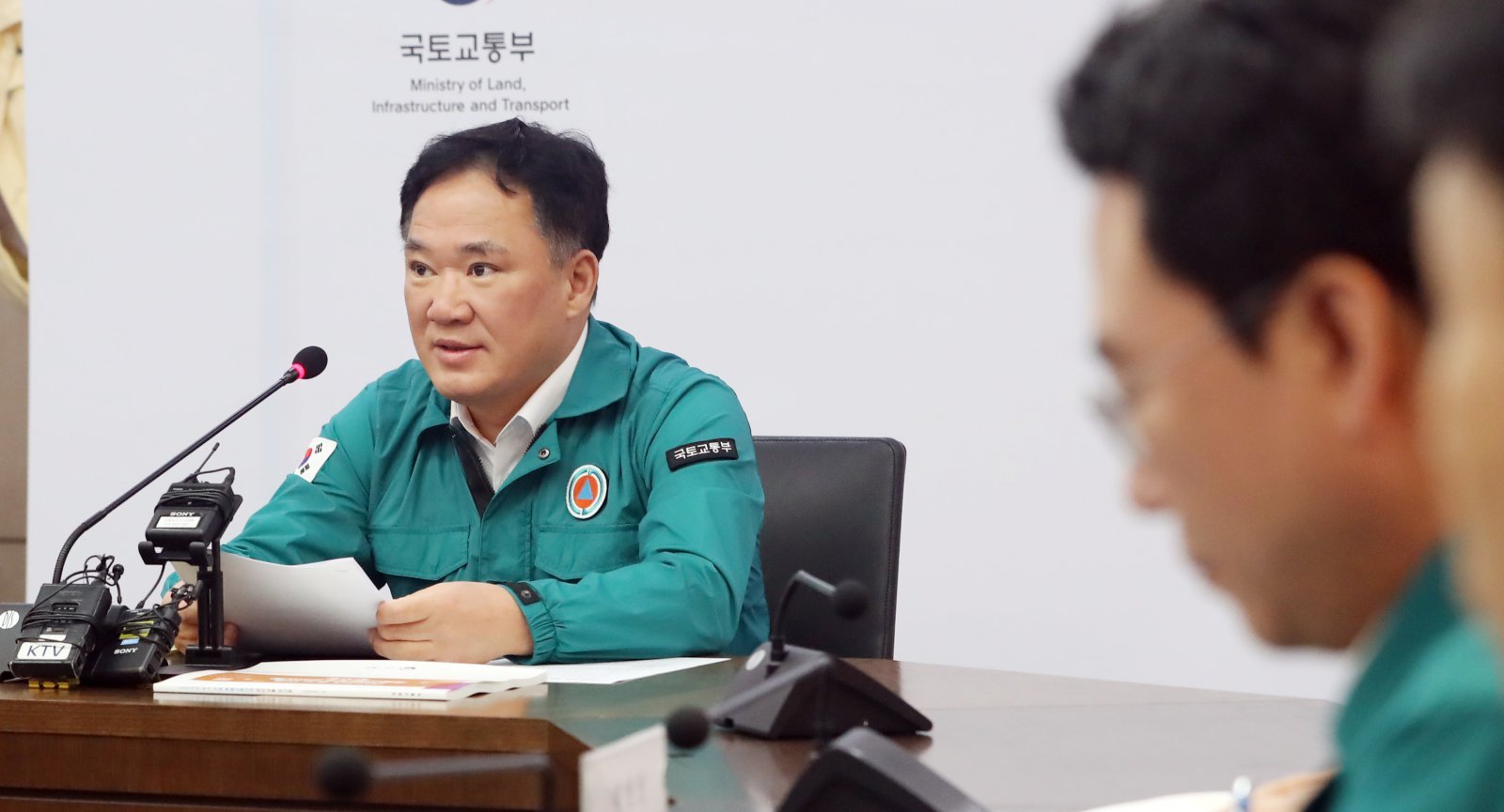 특검, ‘양평 고속도로 노선 변경’ 백원국 전 국토부 차관 소환