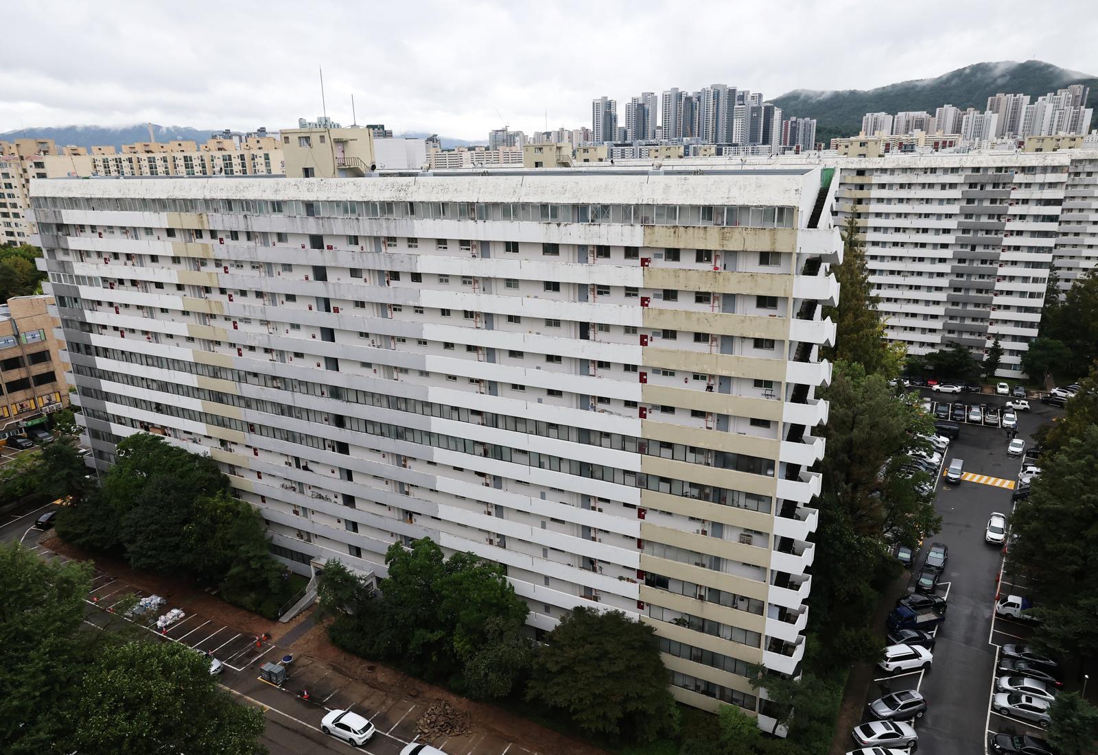 ‘강남권 재건축 상징’ 은마아파트 사업시행인가…7부 능선 넘었다
