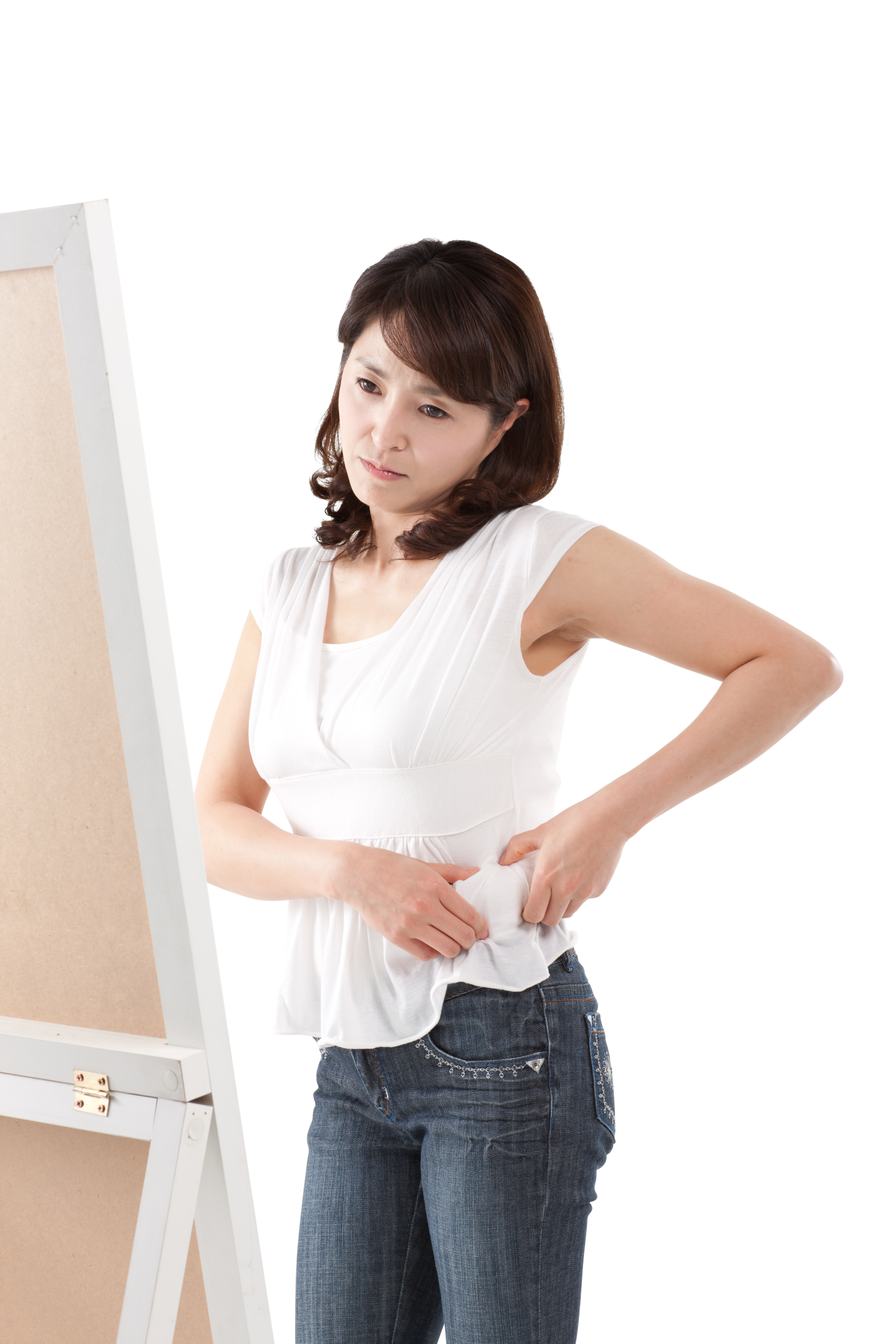 Why Menopause Belly Fat Increases: Experts Explain Hormonal Shifts and Muscle Loss