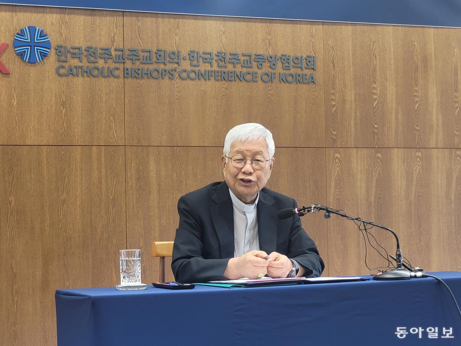 “교황 방북 여부는 北 자세에 달려…상주 사제 둔다면 도움 될 것”