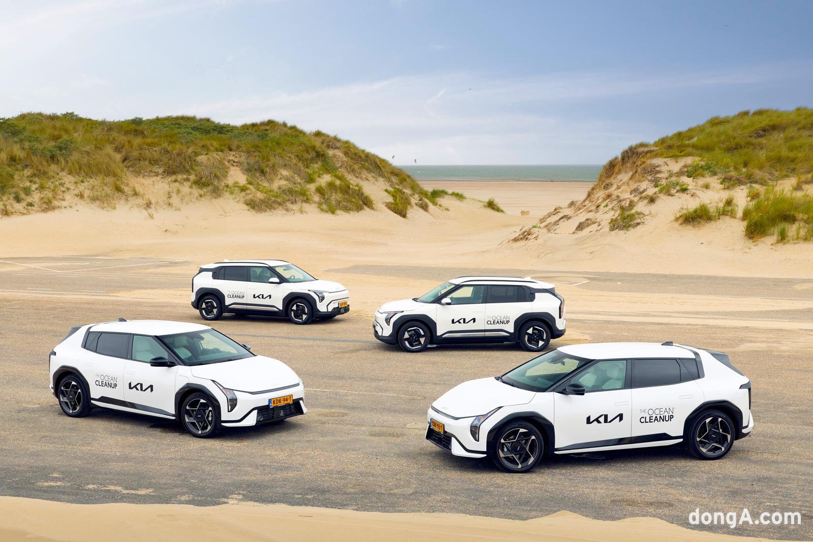 Kia Supports Ocean Cleanup with Four Electric Vehicles