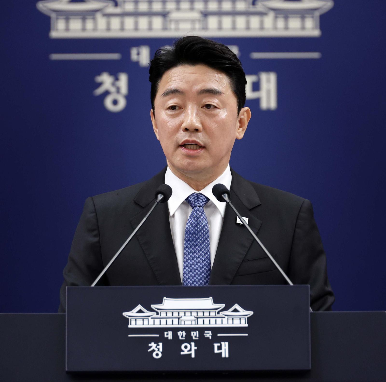 강훈식 “민주당, 중도층 품으려면 제3의 길 가야”