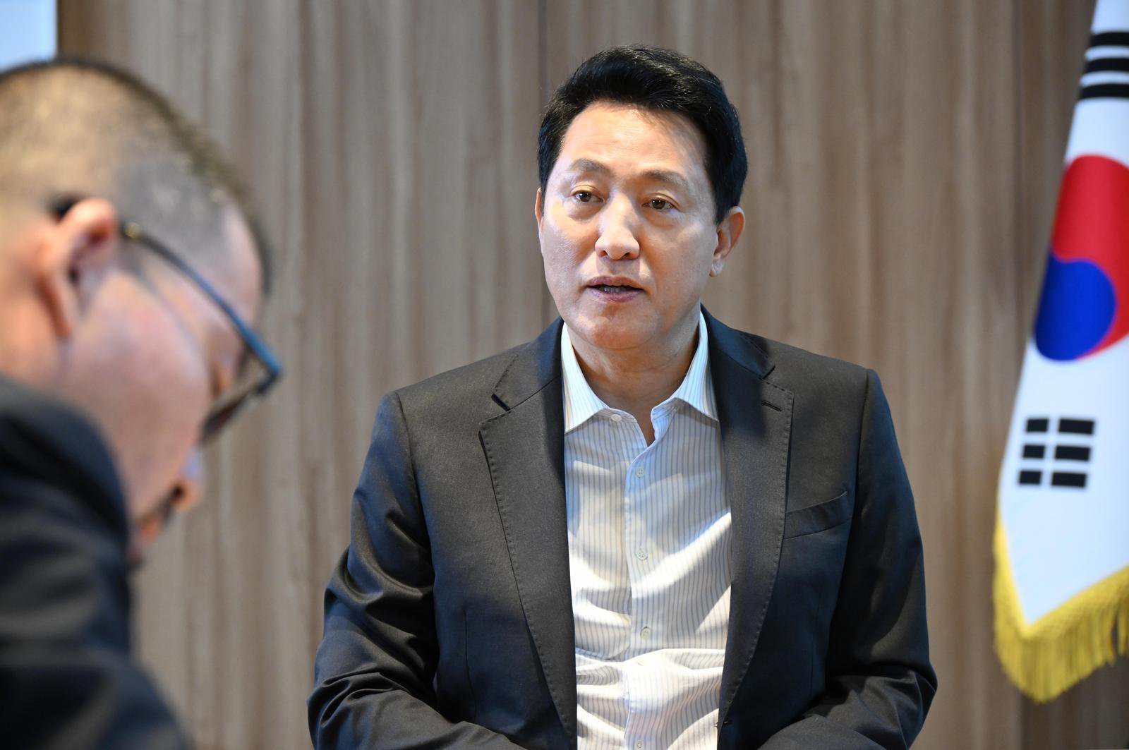 오세훈 “결별 대상은 ‘尹의 정치적 오판’…한동훈 등과 힘 합쳐야”
