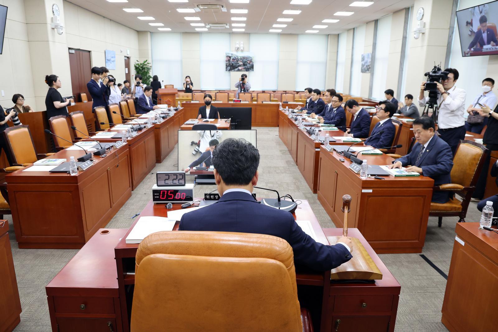 與, 7월 ‘반쪽’ 임시국회 시작…정무·과방·국방 간사 단독 선임