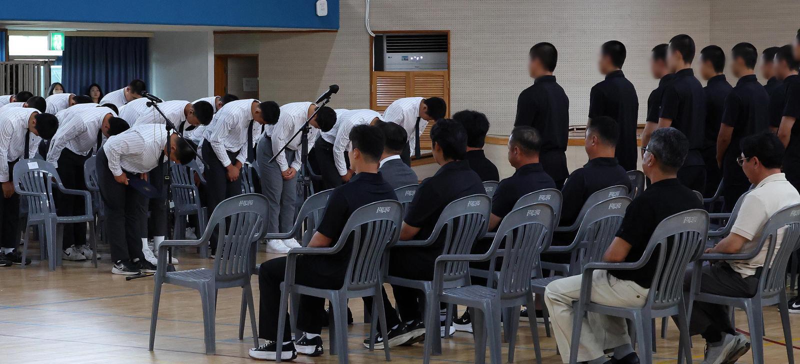광주 찾아 고개숙인 배재고 “깊이 반성”