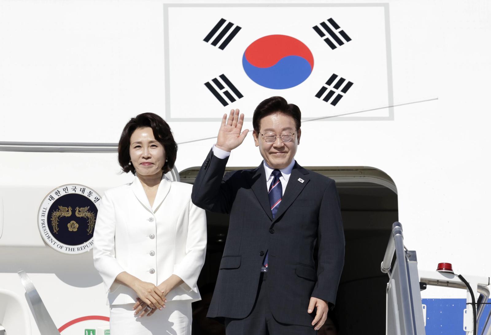 李 몽골 방문 계기 탈북통역관 문제 풀릴지 관심