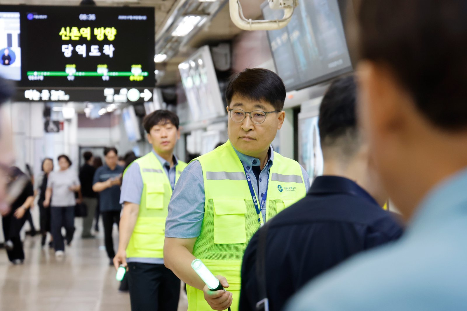 서울교통공사 간부 63명, 폭염 대비 ‘일일 역장’ 나서…혼잡역 배치