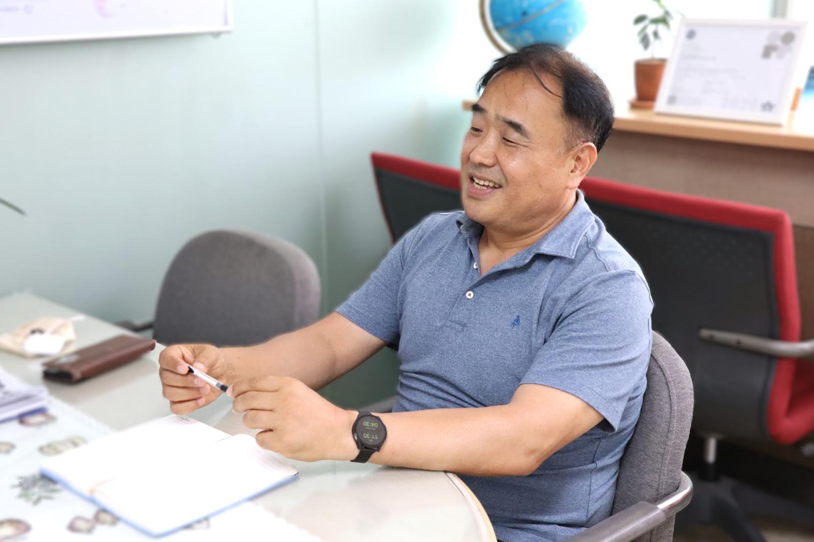 ‘유로코트래블’을 운영하는 서태원 씨는 디버 파트너로 활동 중이다 / 출처=IT동아