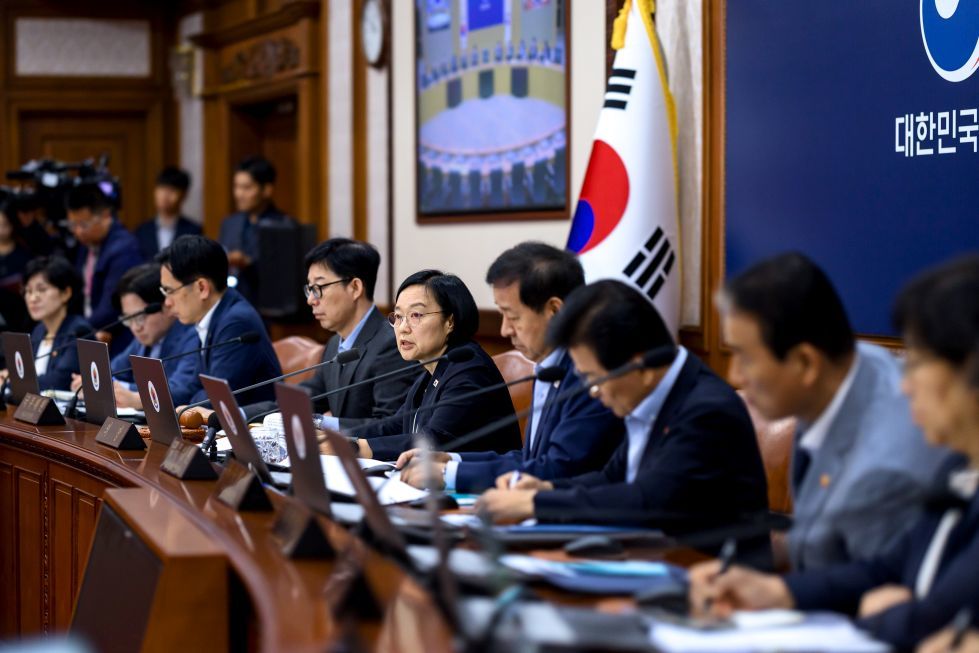 한성숙 국무총리가 7월 7일 서울 종로구 정부서울청사에서 열린 국무회의에서 발언하고 있다 / 출처=국무조정실