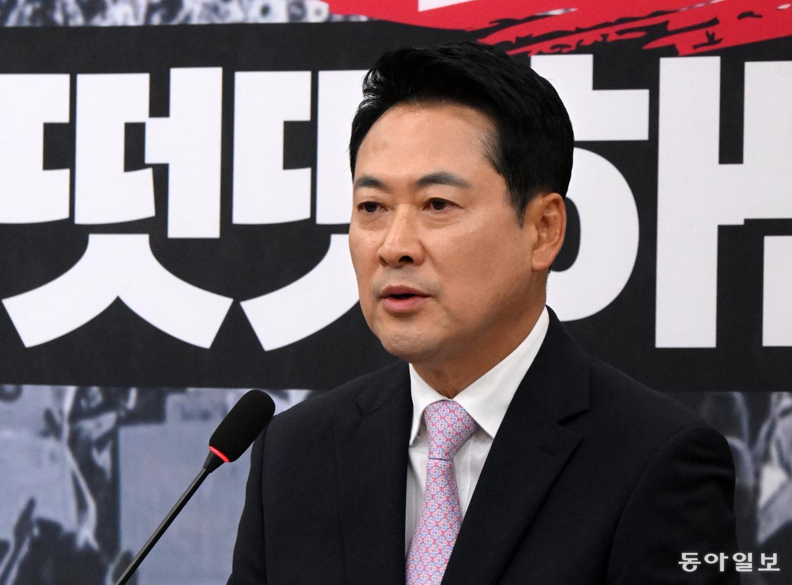 [김순덕 칼럼]장동혁, ‘입틀막법’ 반대할 자격 있나