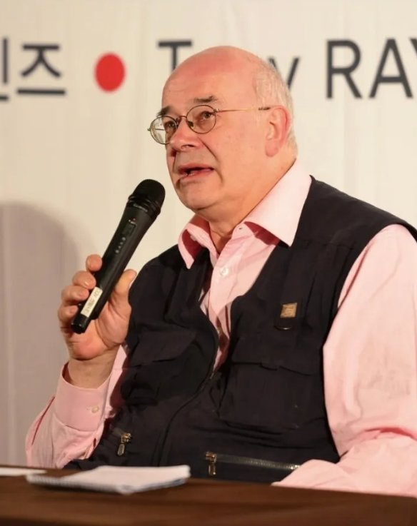 ‘K-영화’ 해외에 알린 英평론가 토니 레인즈 별세