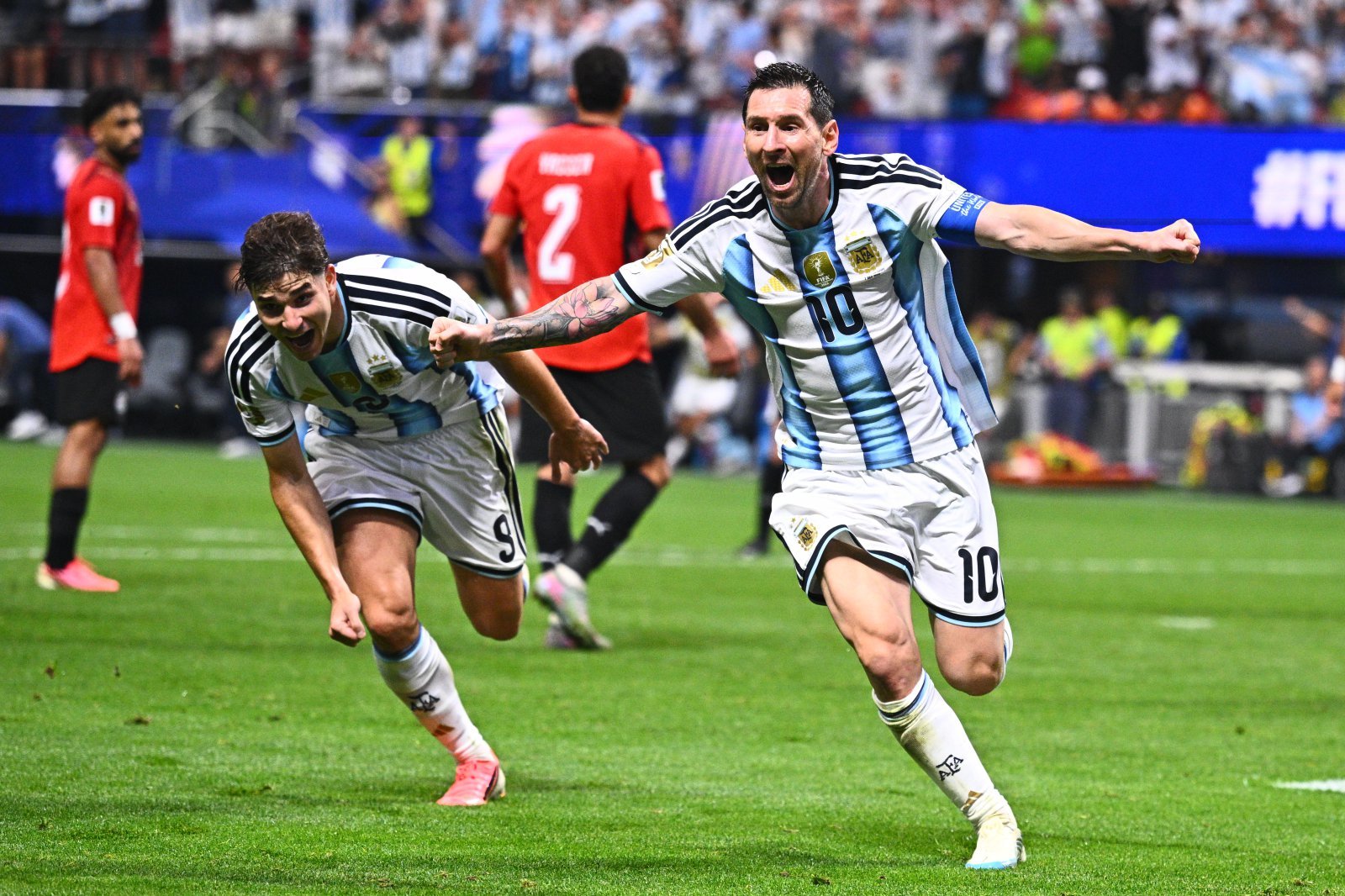 Soccer Star Messi Donates $130,000 to Madrid Wildfire Victims