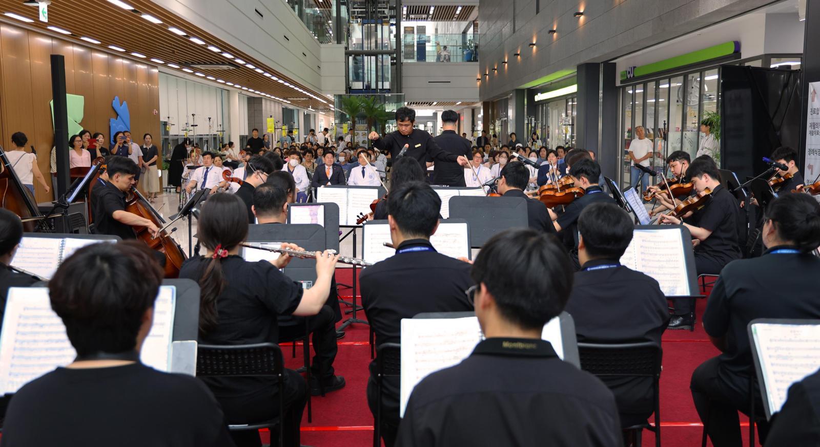 장애인이 단원… ‘창원한마음병원 오케스트라’ 연주회