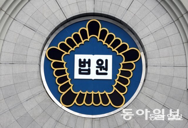 자녀 태우고 174㎞ 만취 운전…사망사고 낸 30대 여성, 징역 12년