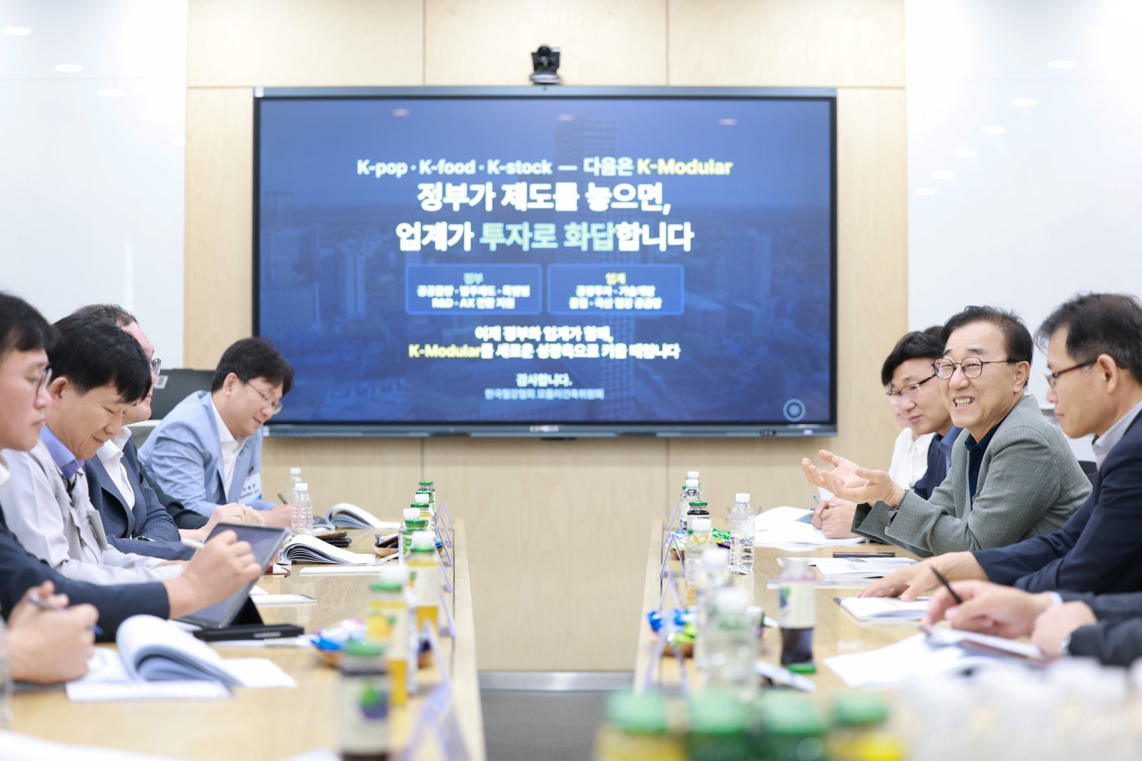 국토장관 “좋은 집 더 빠르게 공급하도록 모듈러 기술 키울 것”
