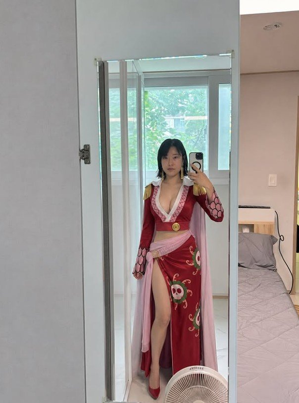 이세영, ‘원피스’ 보아 핸콕 변신…파격 코스프레