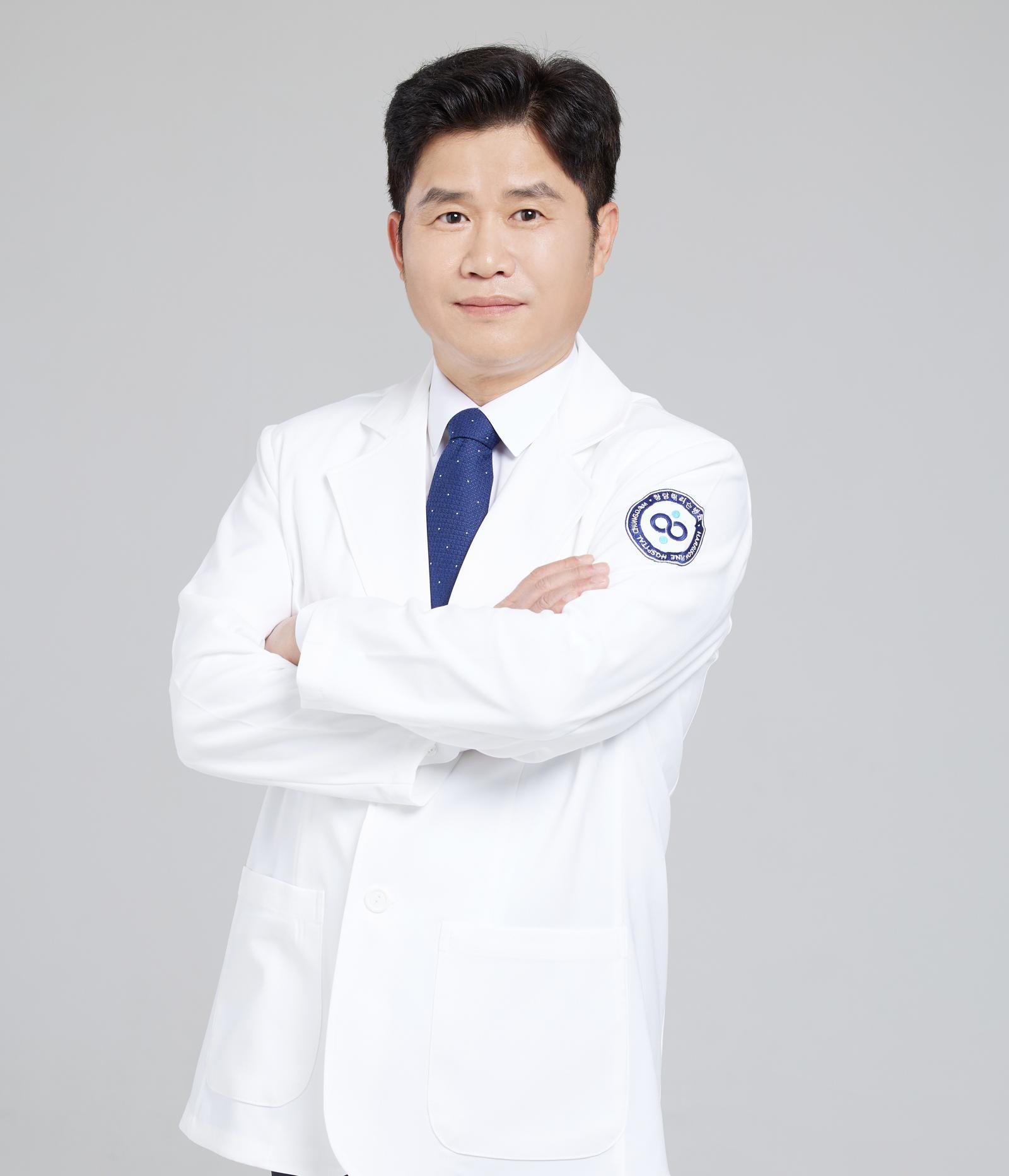 [의료계 소식]최소 절개로 경추척수증 치료 새 길 열었다