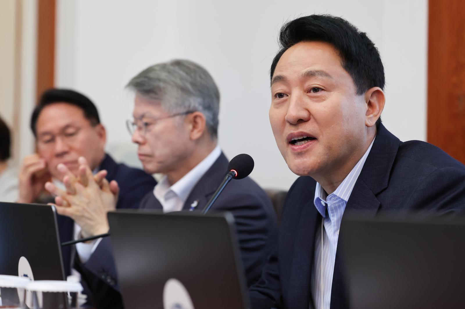 오세훈 “서울 재건축 용적률 1.2배 완화해야” 정부에 건의