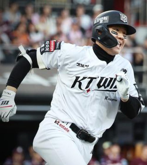 타율 1위 KT 최원준, 올시즌 이적생 중간 성적 ‘으뜸’