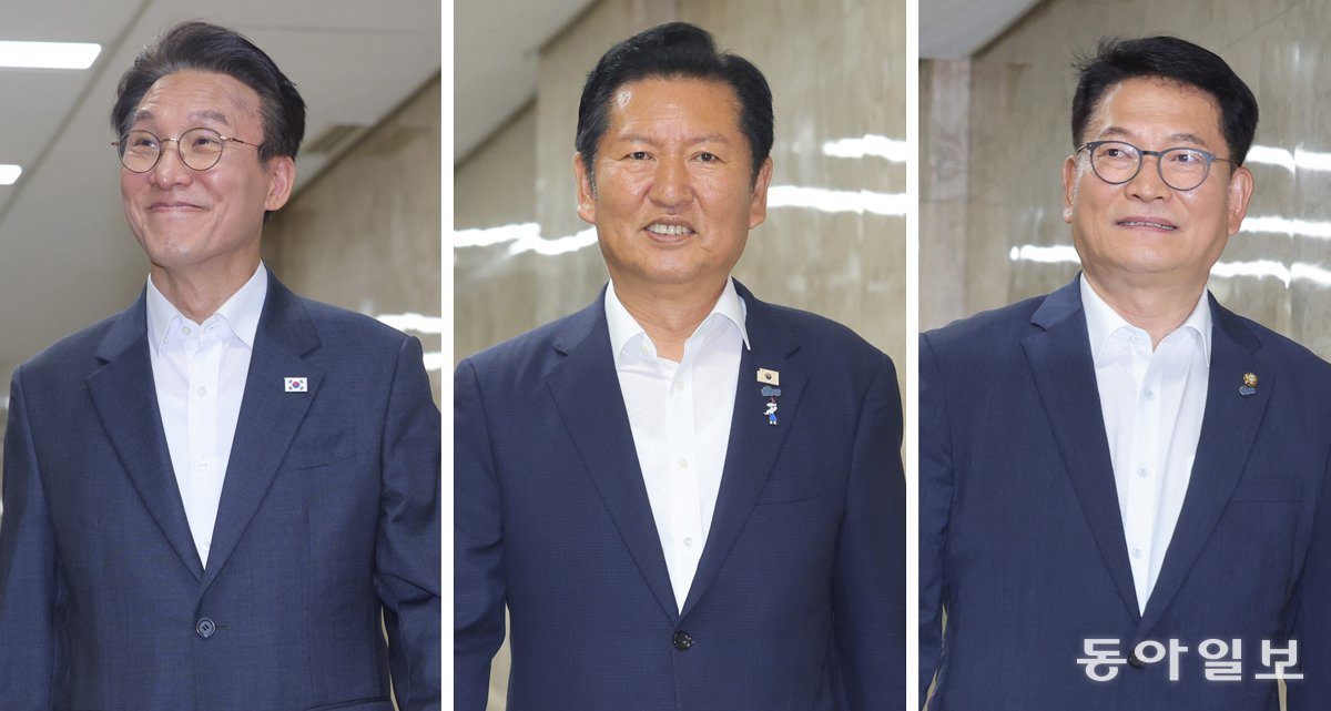 친명 ‘선호투표’ 챙기고, 친청 ‘청년최고위원 직선’ 부결 주고받기