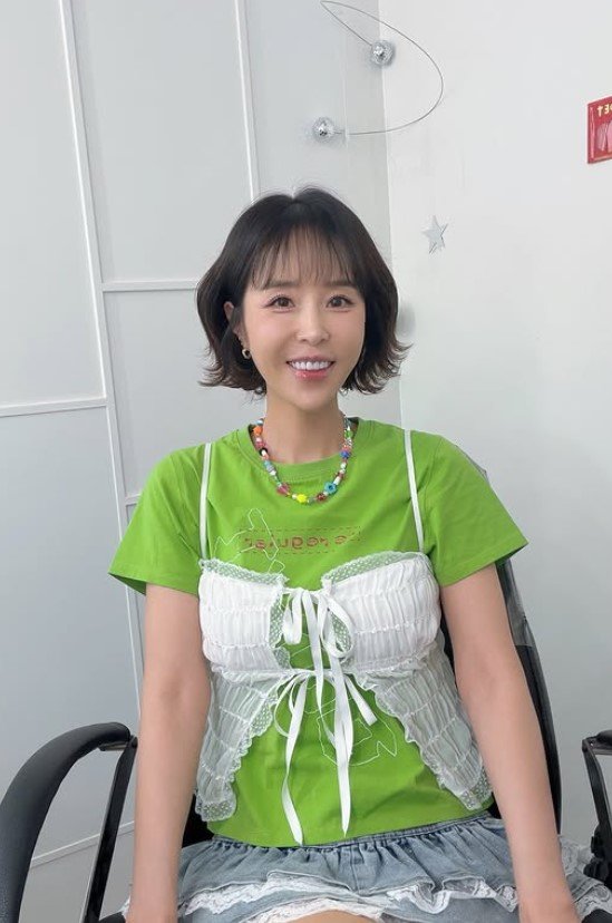신지, ‘kt 시구 거절 논란’ 사과…코요태 ‘축하 공연’ 취소