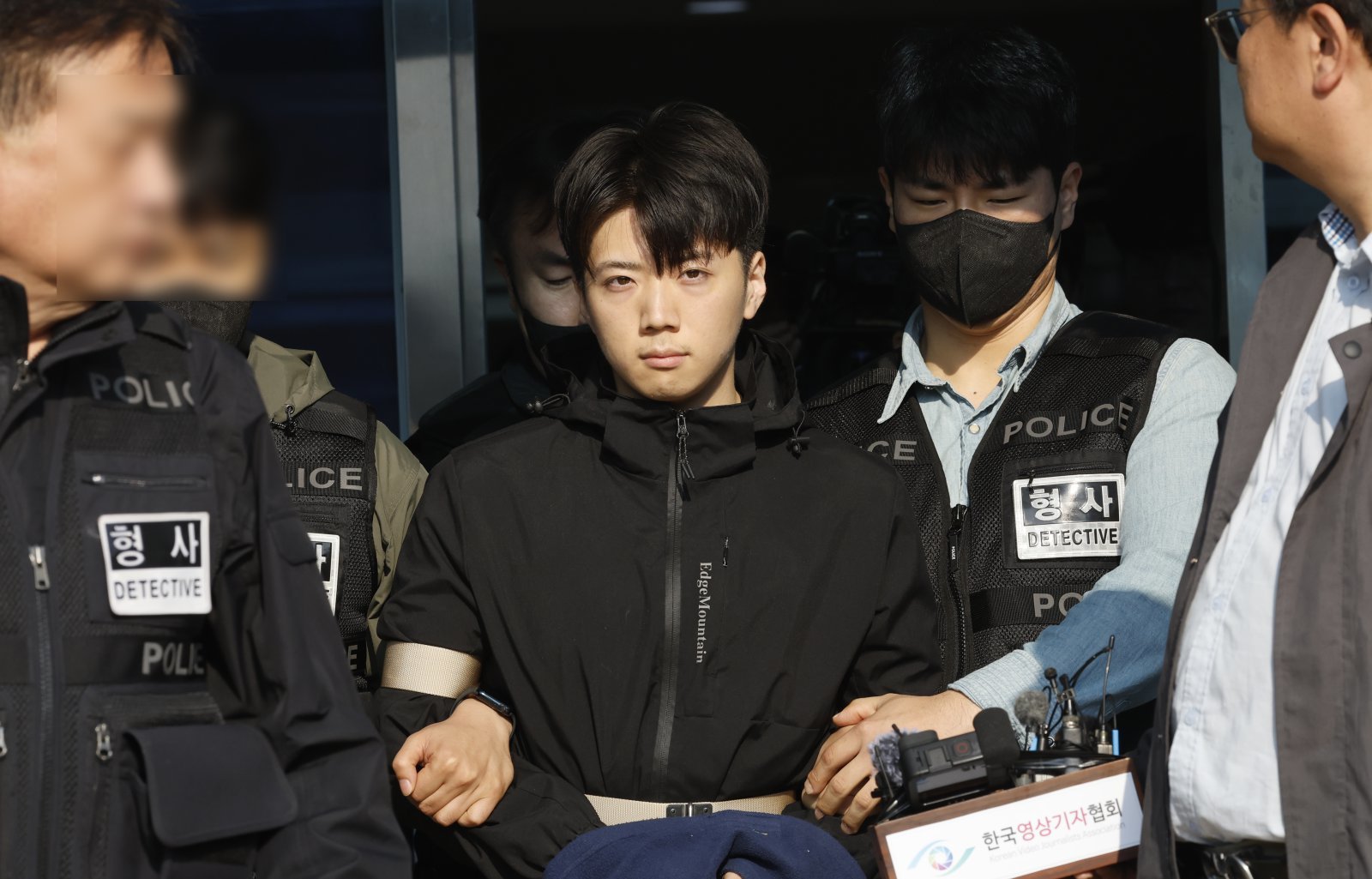 ‘장윤기 증거인멸 의혹’ 광주광산서 강력팀장 구속송치
