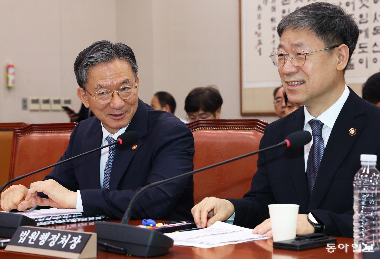 [정치 한 컷]‘4개월 공백’ 깨고 국회 온 노경필 신임 법원행정처장
