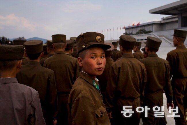 북한 군대가 ‘뇌물 공화국’이 된 까닭은…부패 대명사된 박희철 전 총정치국 부국장[주성하의 ‘北토크’]