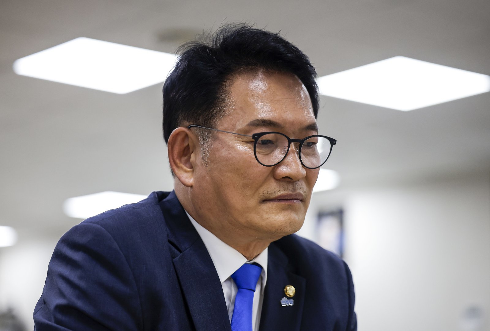 與 심야 최고위, 송영길·김용 전대 출마 자격 논의…계파 충돌 격화 우려