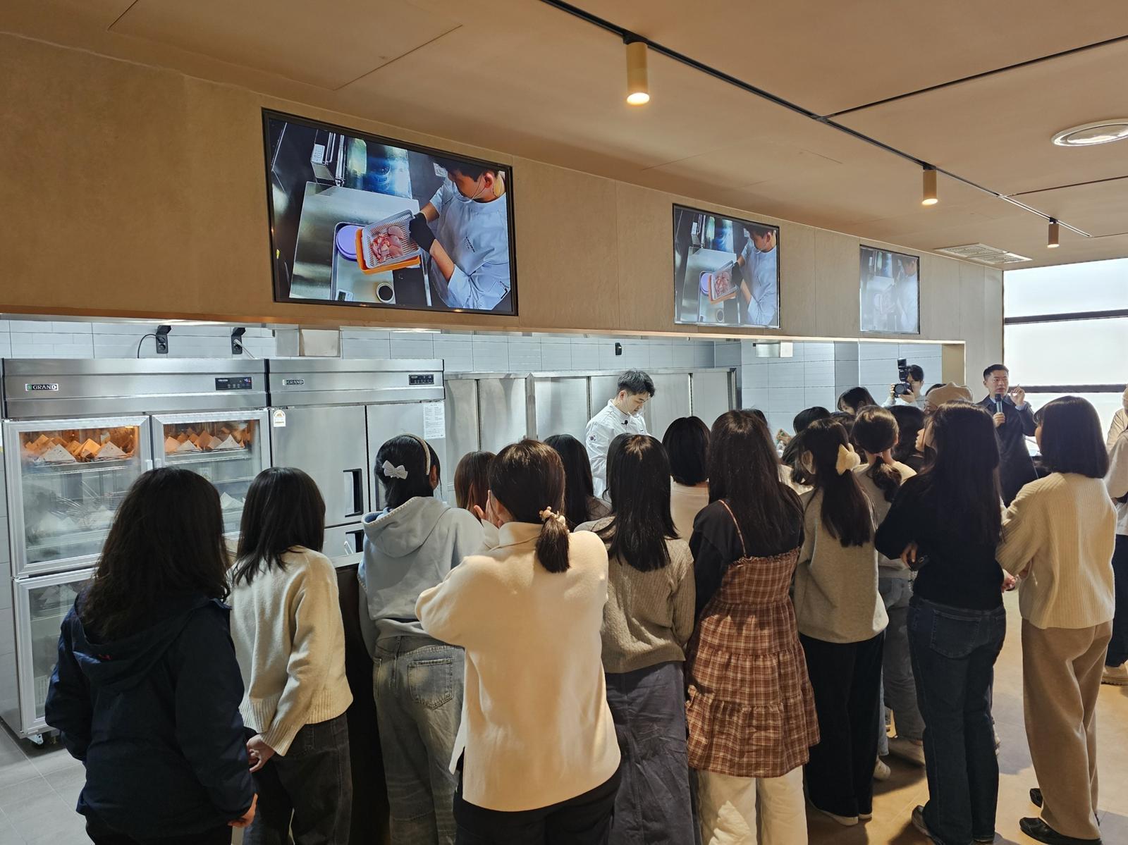 교촌에프앤비 제공.
