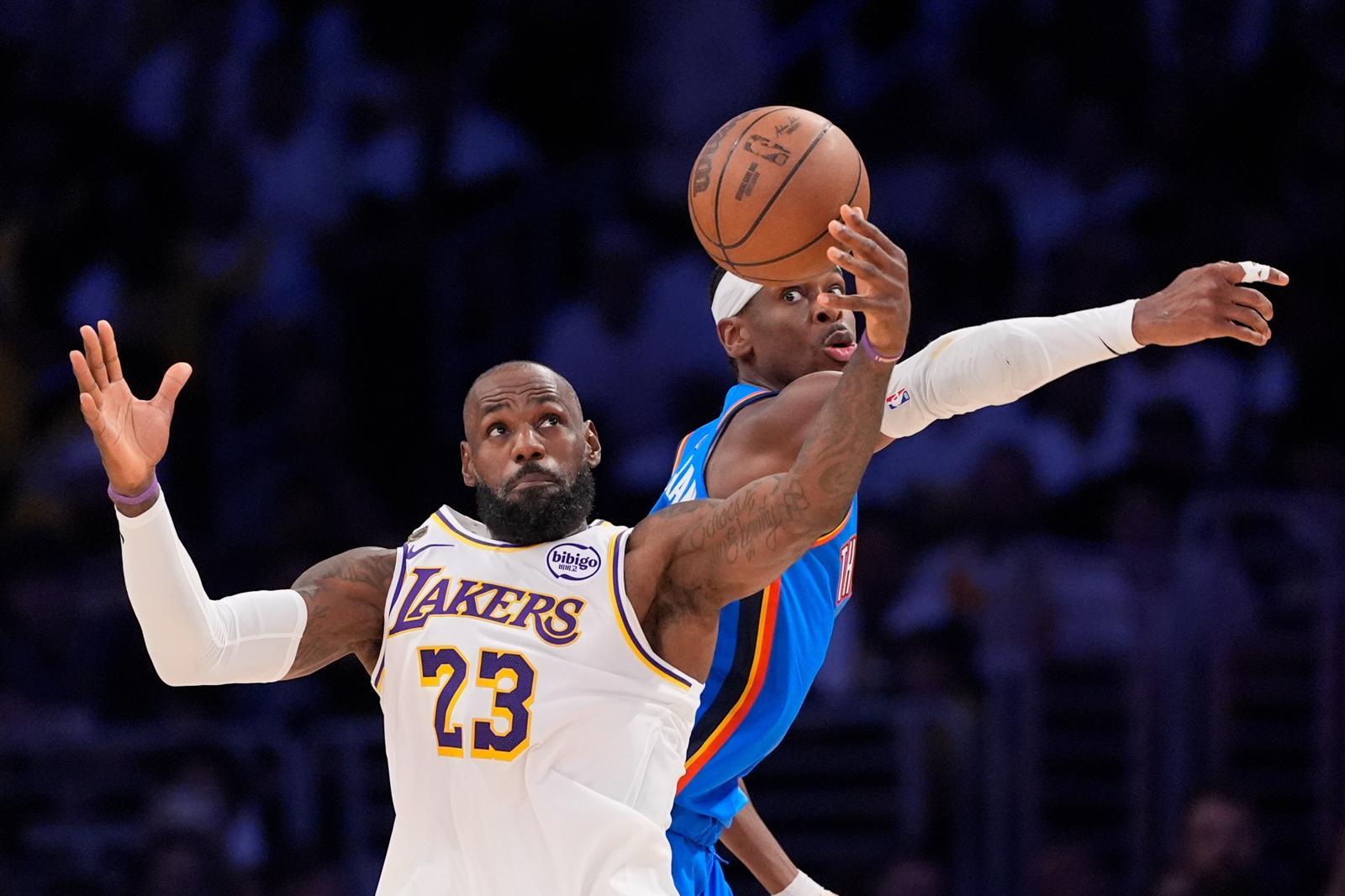 ‘킹’ 르브론 제임스는 어디로?… 팬들도, NBA 사무국도, 방송국도 제임스 입만 쳐다본다