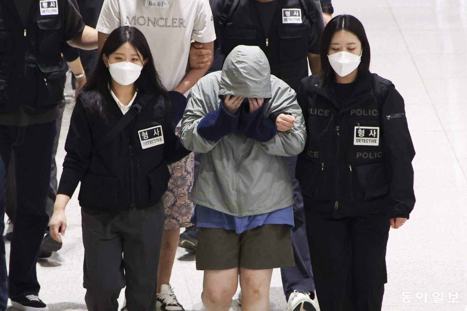 [책의 향기]취업하러 동남아 가볼까… 산업이 된 ‘스캠’ 조심해