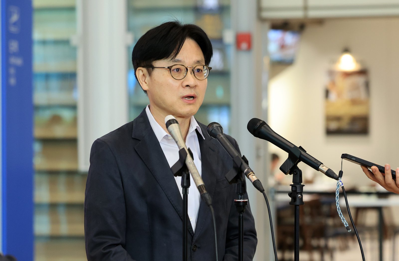 김정관 방미, 러트닉 만나 조선·대미투자 논의…쿠팡 의제 ‘촉각’