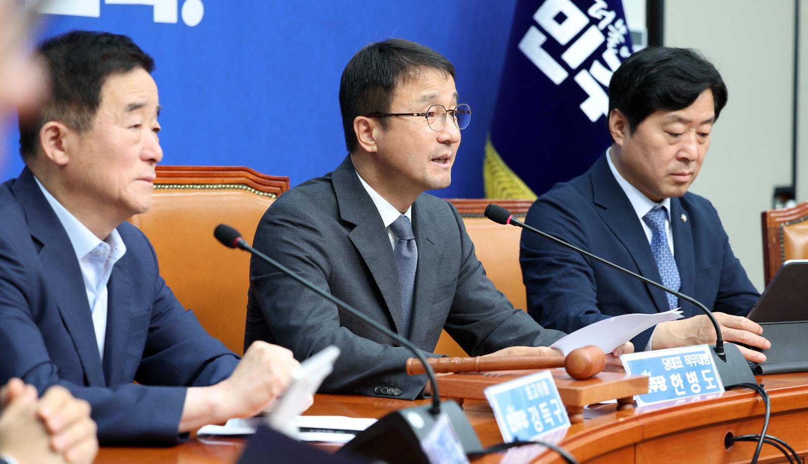 李 기탁금 지적에… 與, 직전 전대 수준 인하 검토