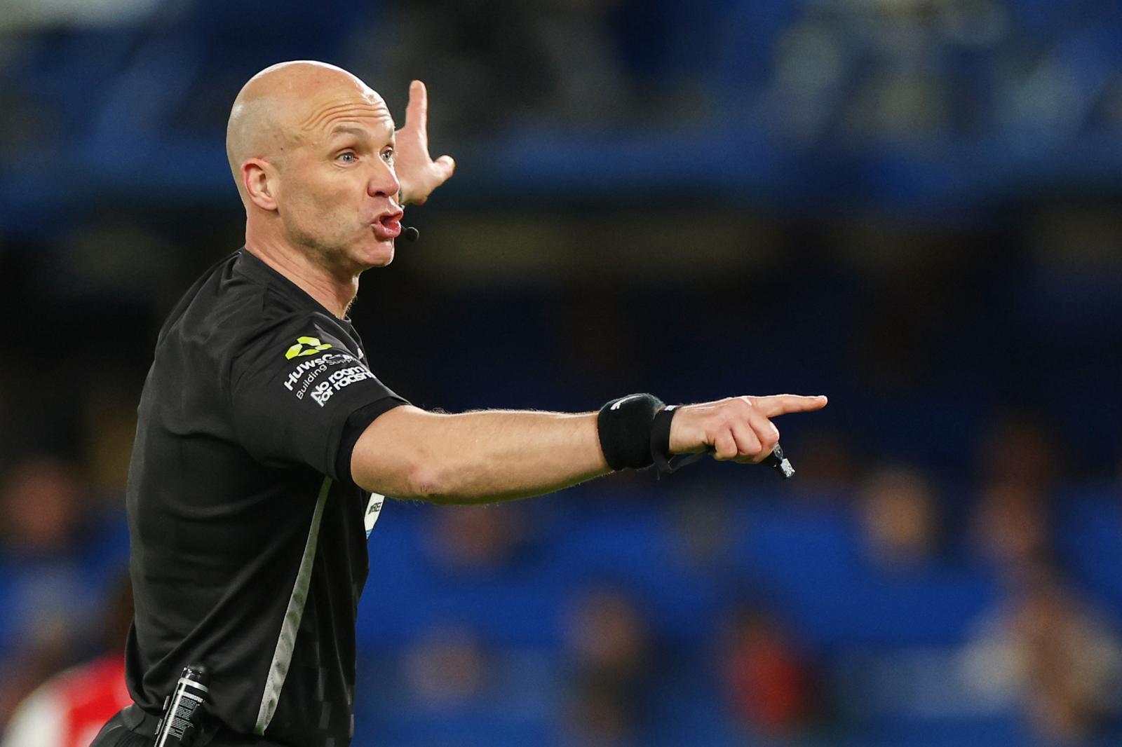 Premier League Referee Anthony Taylor Retires, Citing Pressure and Criticism