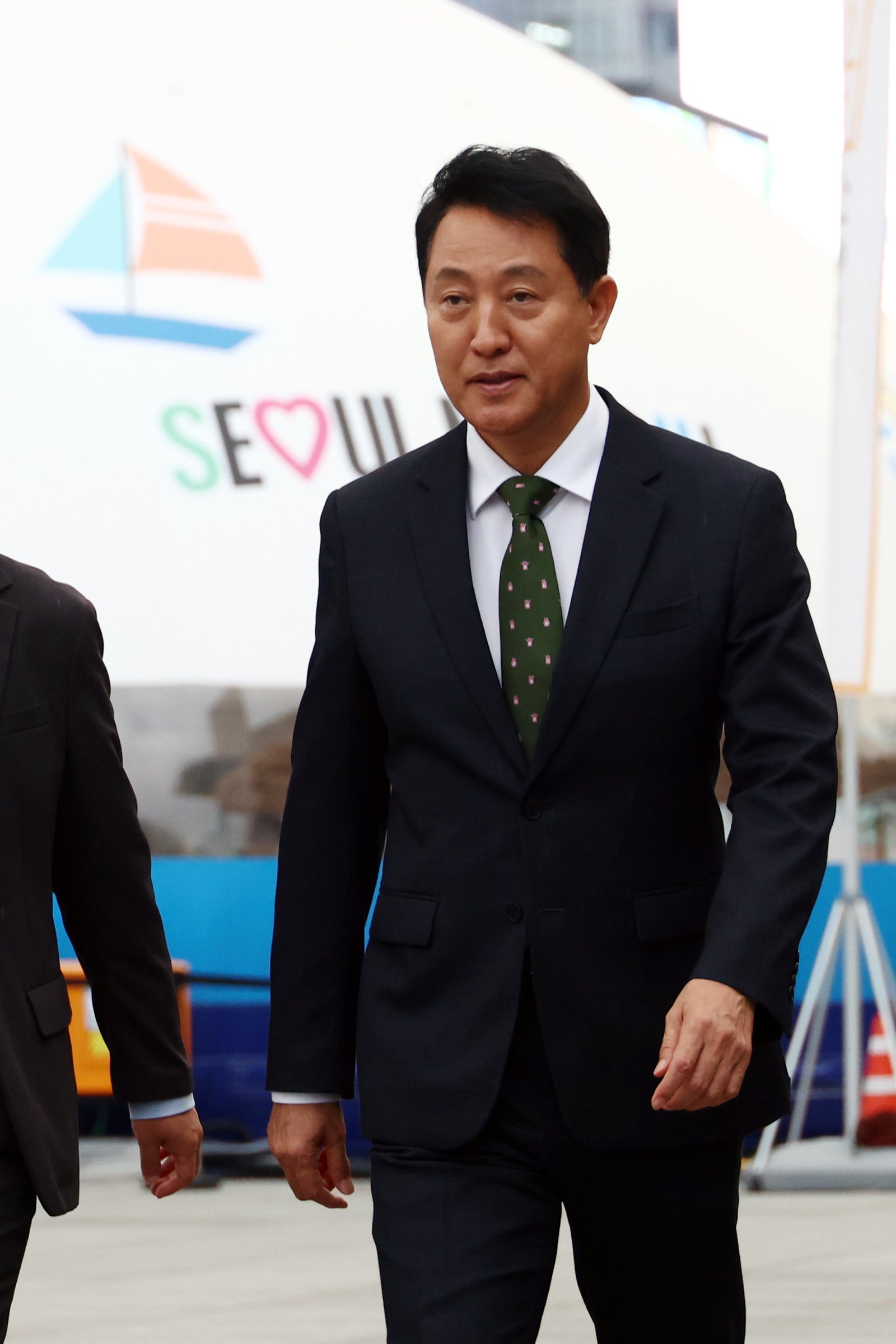 Seoul Mayor Oh Se-hoon Fined $7,200 in Political Funds Act Violation Case; Vows Appeal