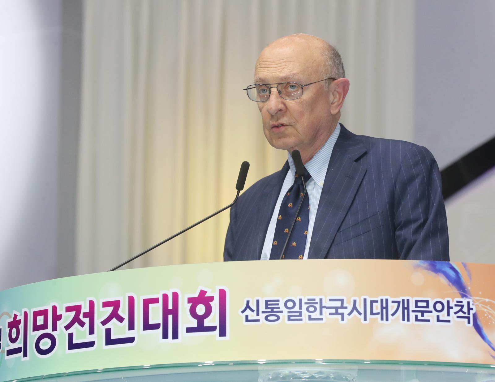 北 핵개발 경고했던 CIA 수장…제임스 울시 前국장 별세