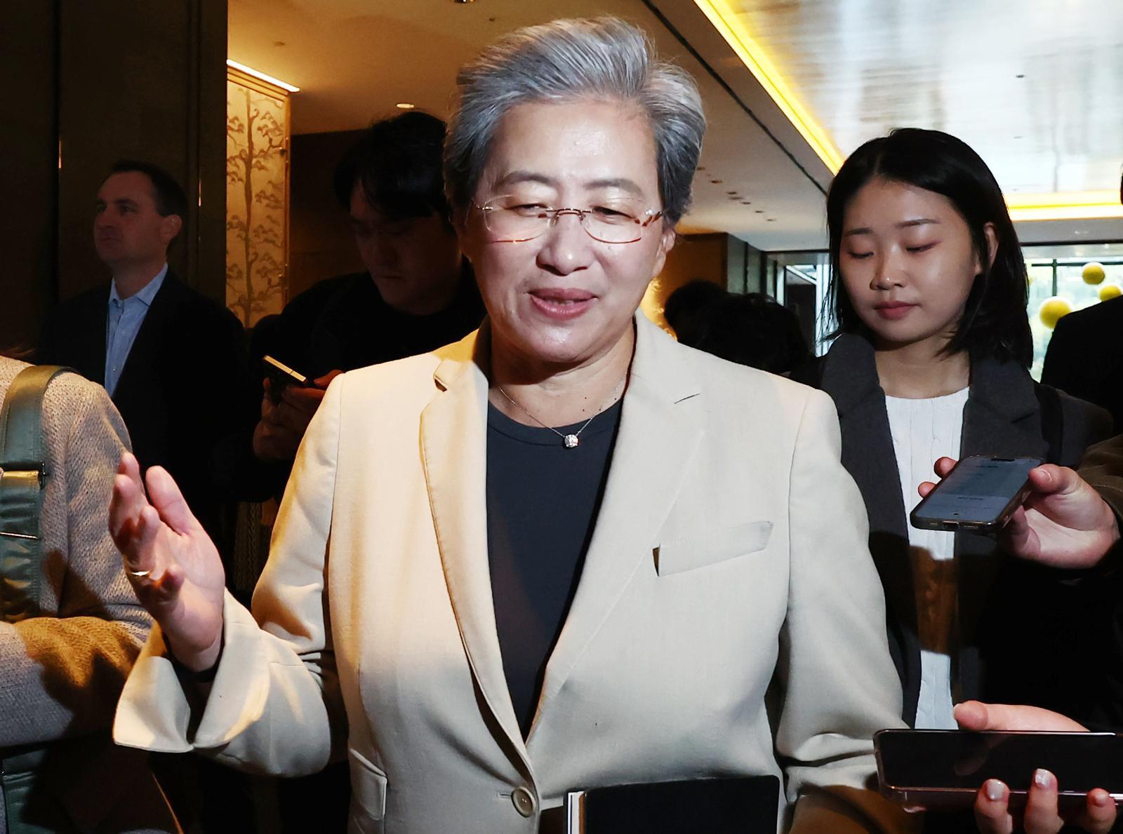 AMD, 앤트로픽에 7.4조원 투자 단행…‘脫엔비디아’ 본격화
