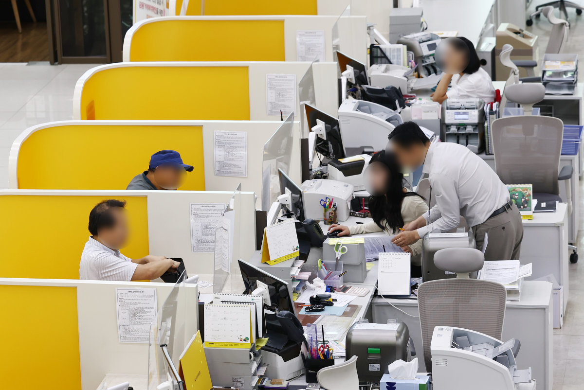 주담대 8% 전망에 “내 집 마련 포기”… ‘영끌족’도 비상