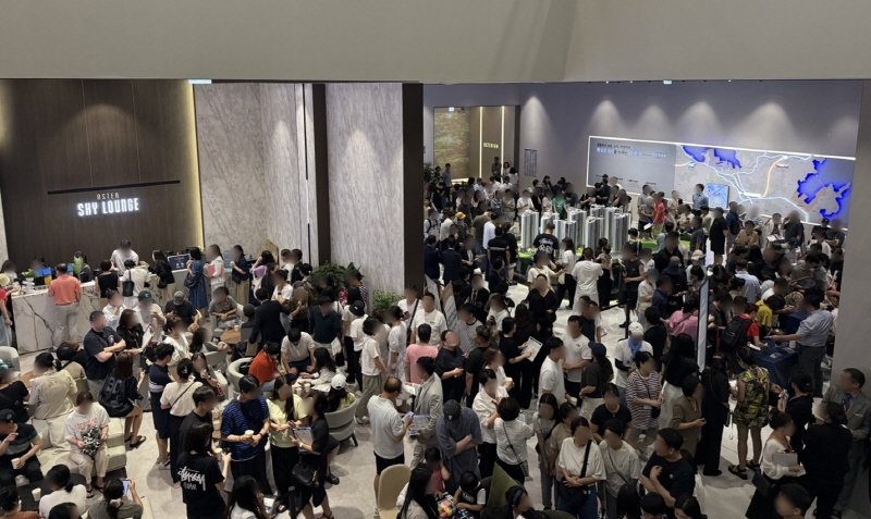 동부건설 ‘센트레빌 아스테리움 거제’ 견본주택 개관… 주말까지 8000여 명 방문
