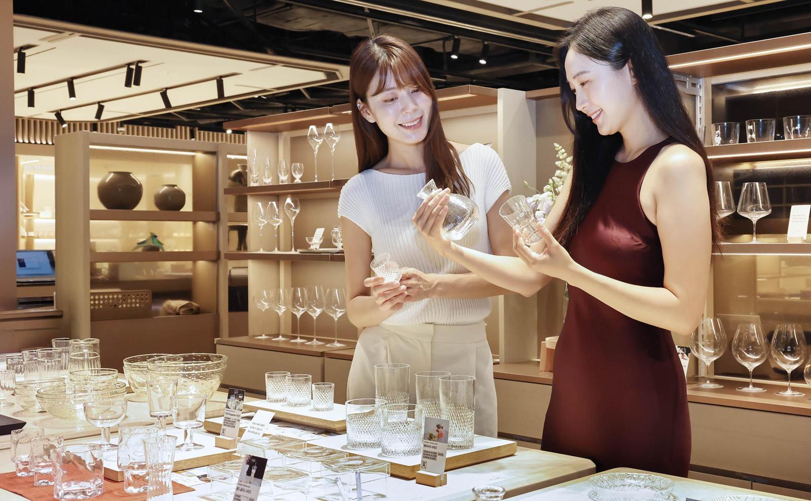 日 장인들이 만든 유리잔