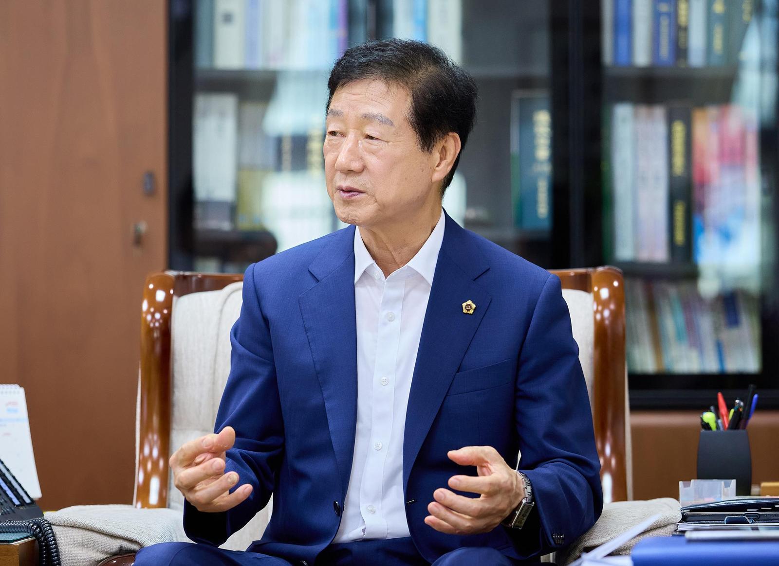 [초대석]“집행부 견제-협력 균형 맞춰 운영할 것”