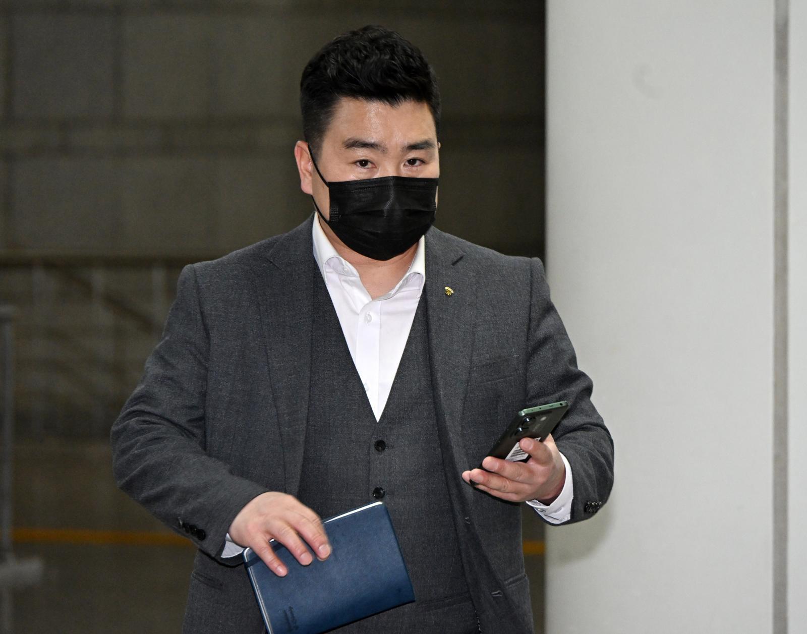 Special prosecutor seeks 18-year sentence for ex-commander over martial law involvement