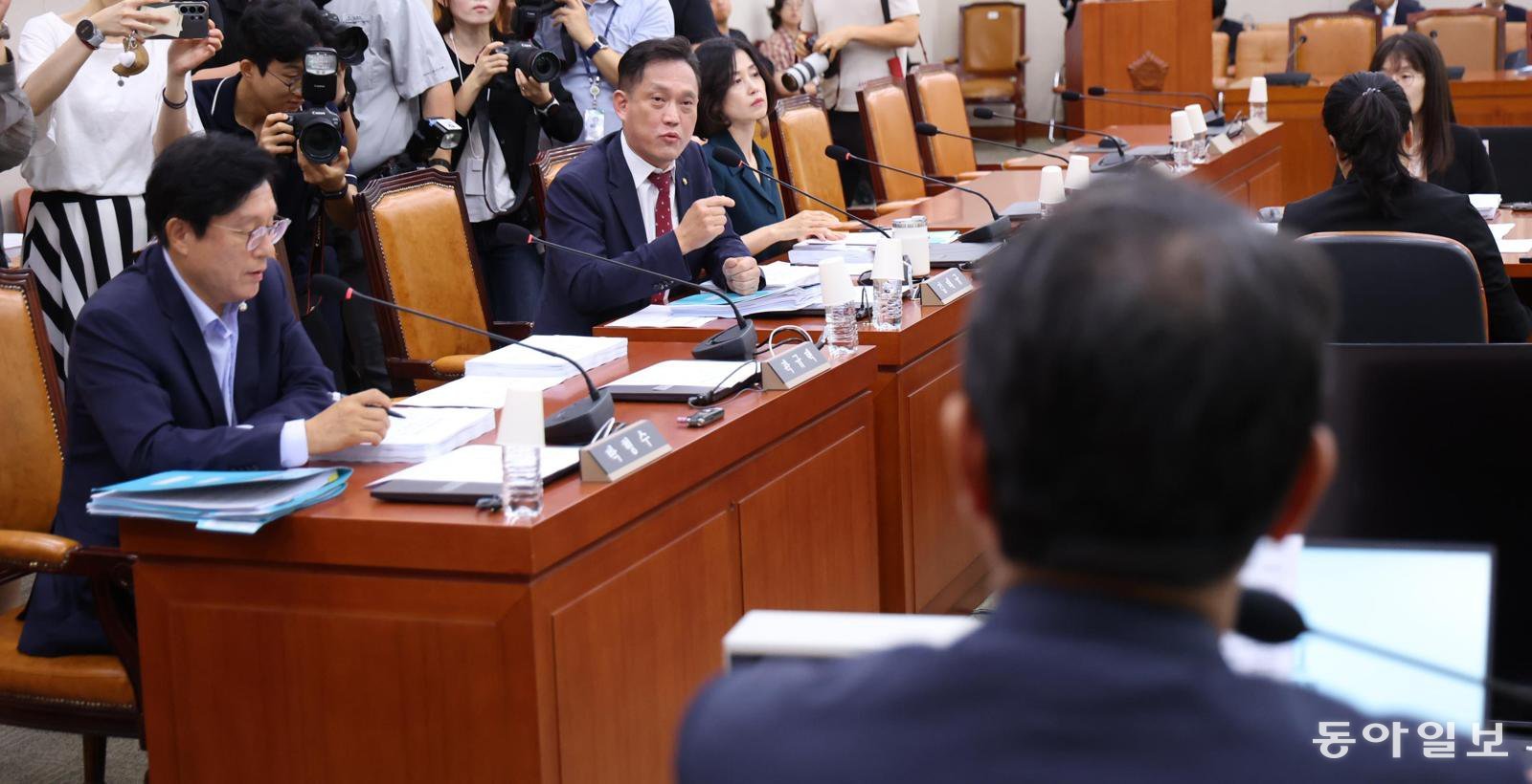 [속보]국회 법안심사소위, 與주도로 '보완수사권 폐지' 형사소송법 개정안 의결