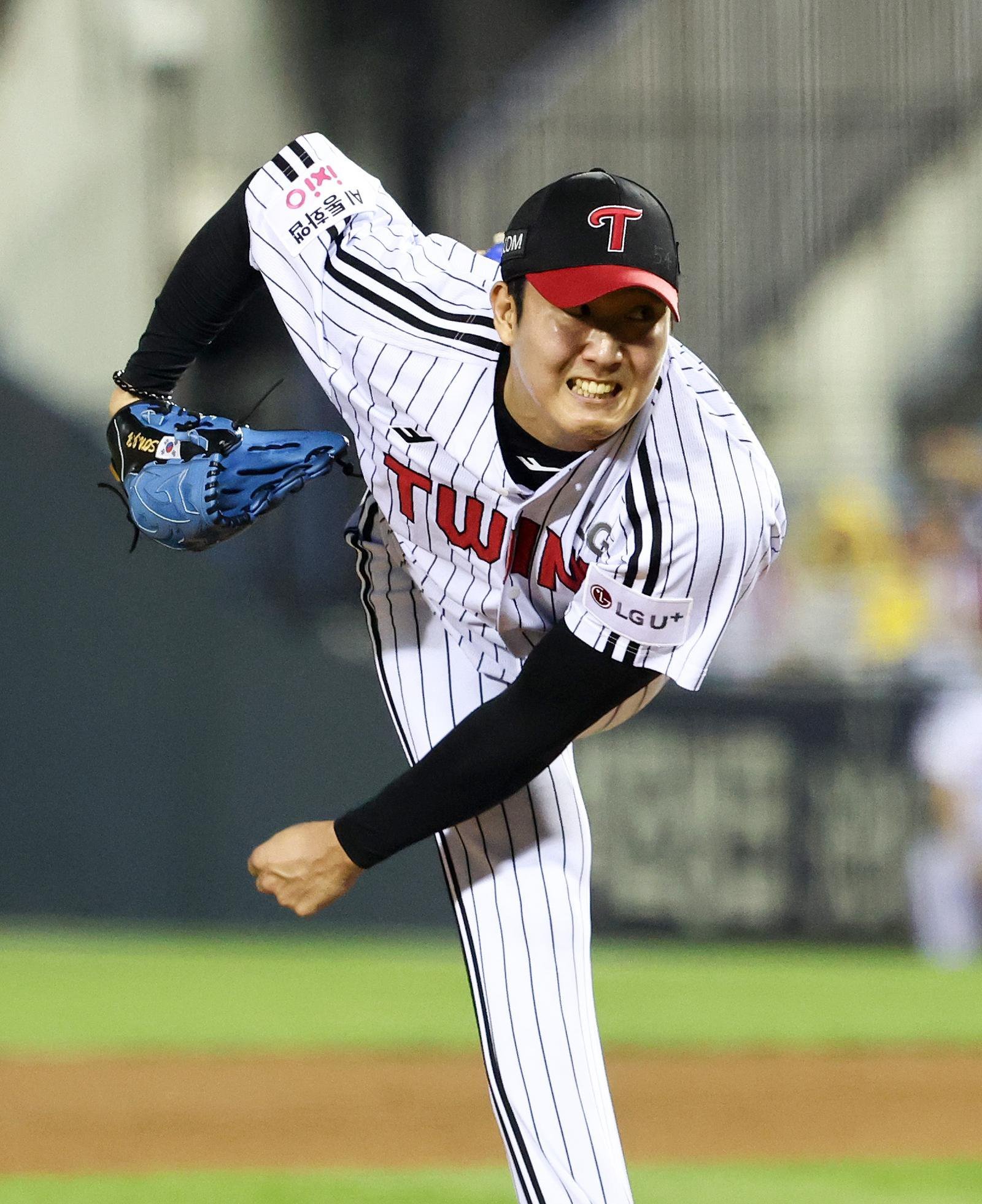 Son Ju-young breaks winless streak, reaches personal first 20 saves
