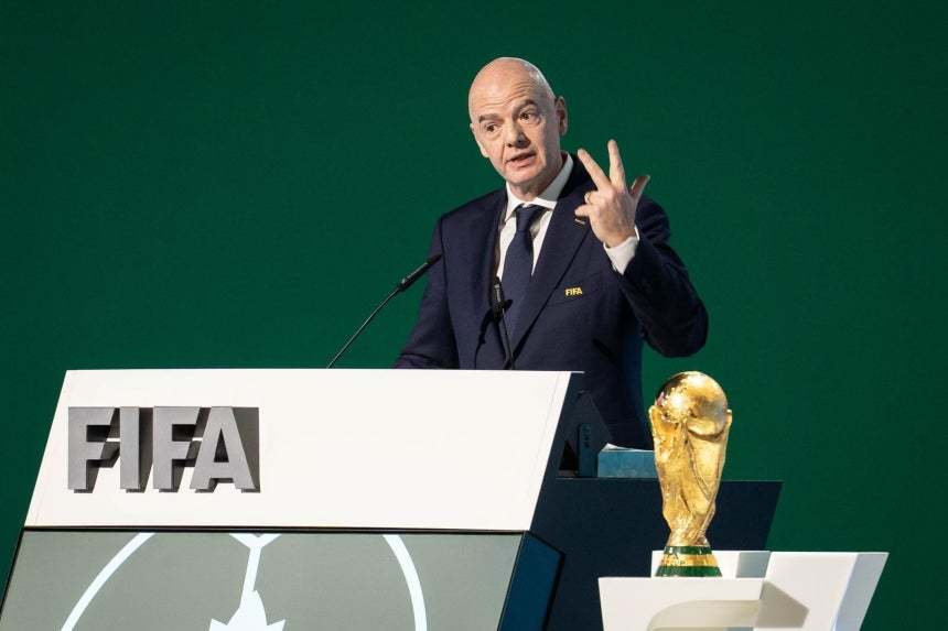 “월드컵 보이콧 불사” 반발에…인판티노, FIFA 지분매각 계획 철회