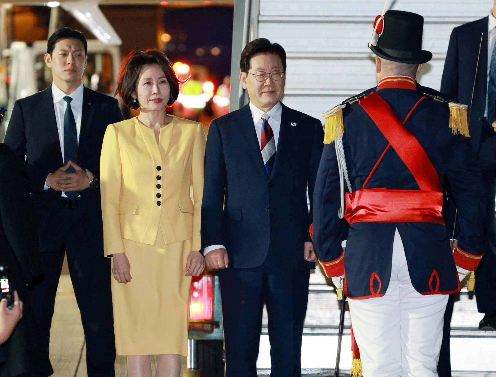South Korean President departs Argentina for Germany after securing trade talks