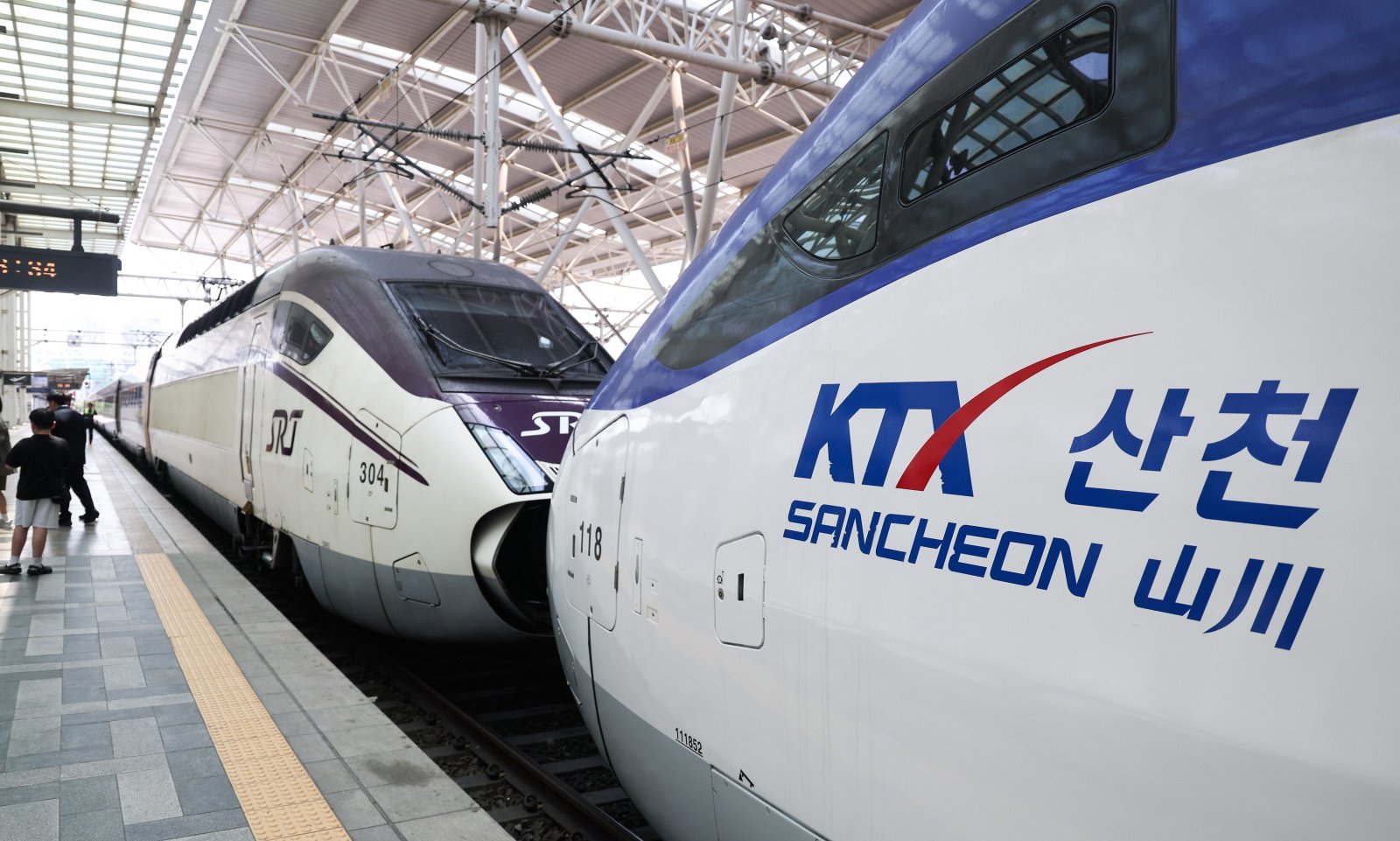 Korea Railroad-SR Merger Approved; KTX Fares to Drop 10% for 3 Years