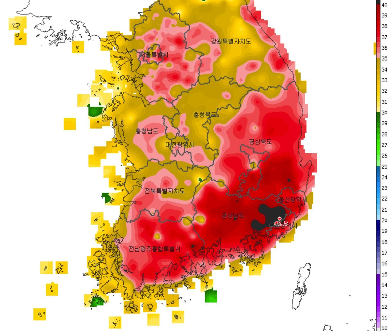 Record Heatwave in South Korea: Gyeongnam Sees More Heatstroke Cases Than Seoul