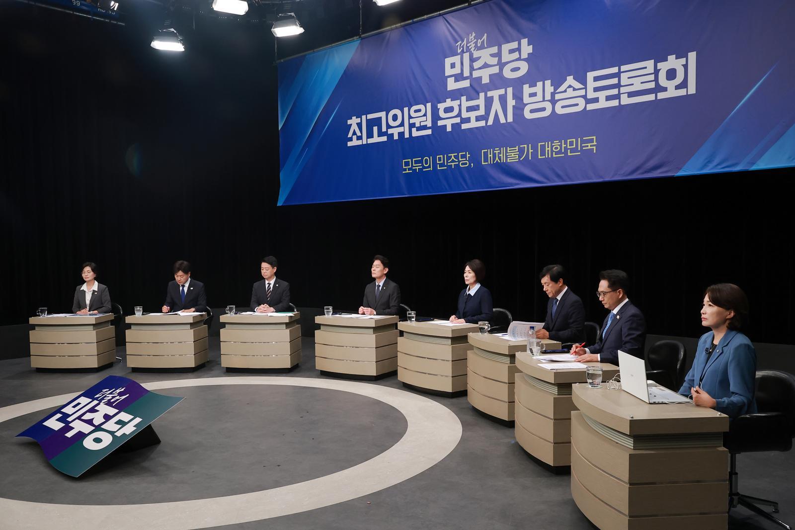 與 최고위원 후보들도 친명-친청 갈려 공방
